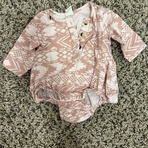 Kate Quinn Pink Patterned Bodysuit